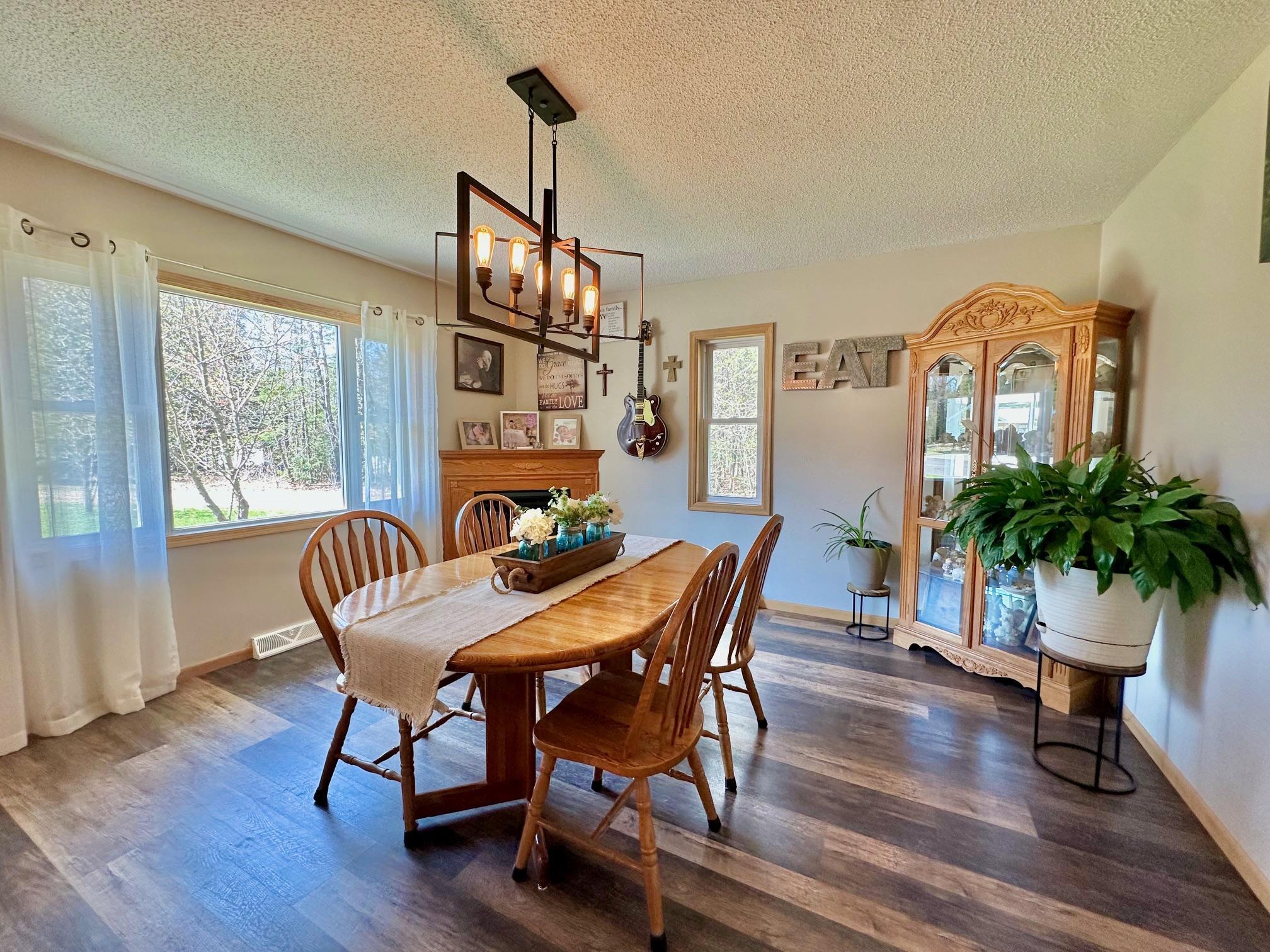 27772 Mallum Drive, Bovey, Minnesota image 12