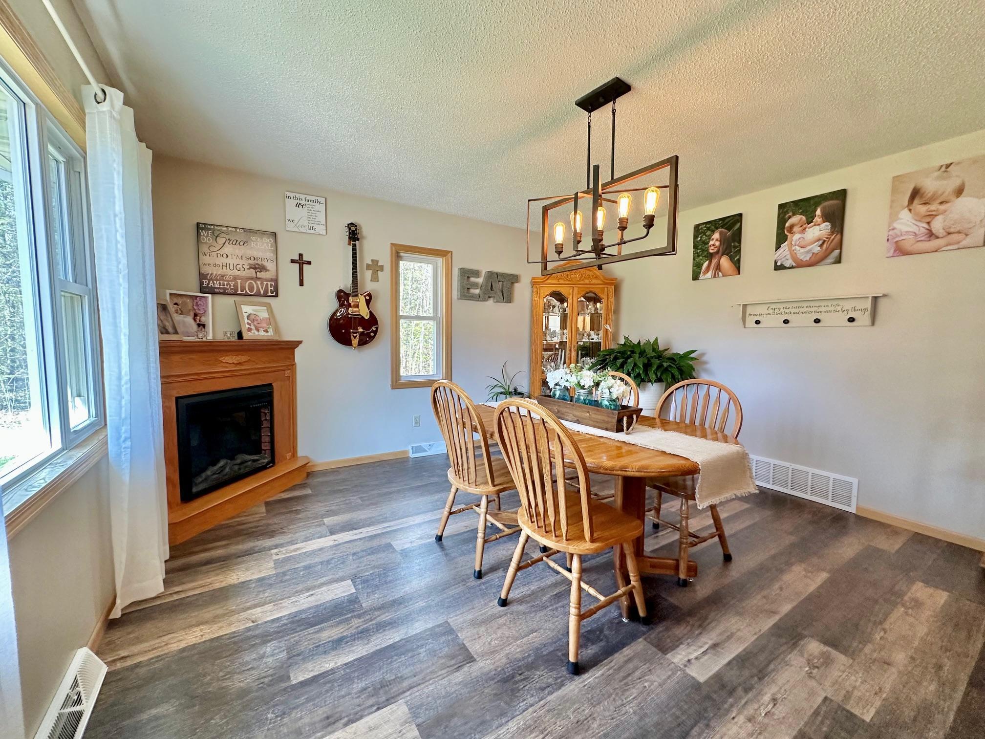 27772 Mallum Drive, Bovey, Minnesota image 13