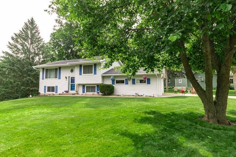 Homes For Sale - 101 Marlane Circle<br/> Jordan, MN 55352