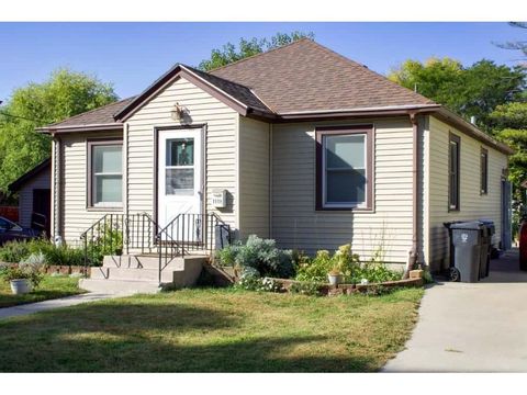 Homes For Sale - 1112 Marsh Street<br/> Blue Earth County, Mankato, MN 56001