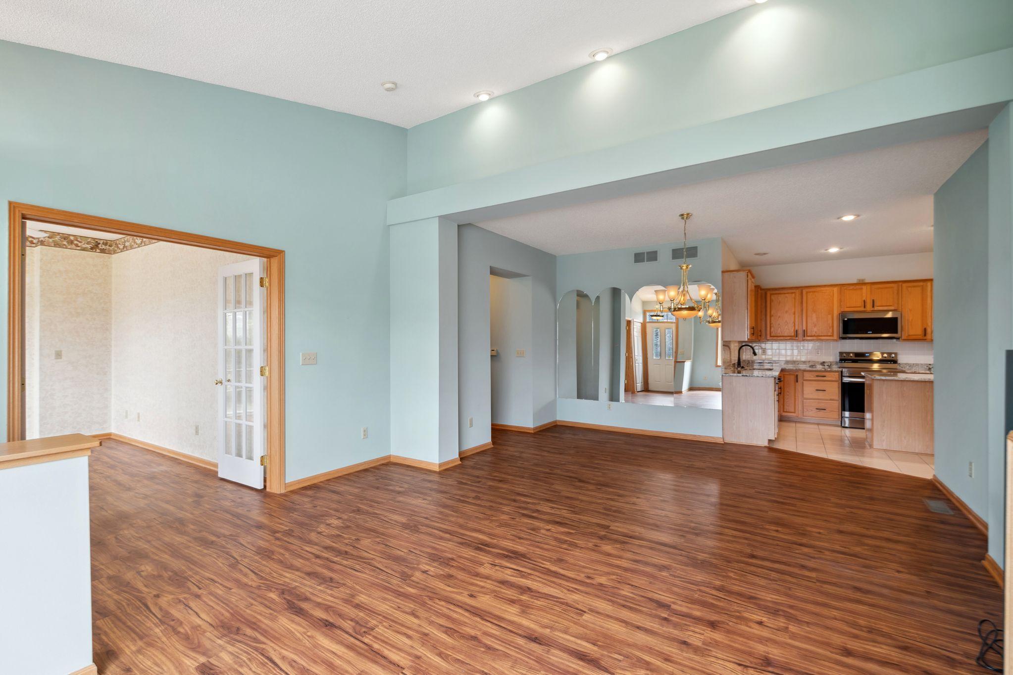 5855 Prairie Ridge Drive, Saint Paul, Minnesota image 6