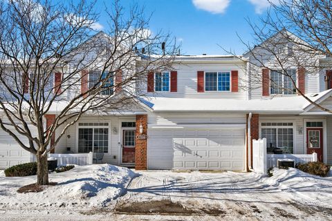 Townhouse For Sale - 17114 Monroe Court<br/> Sherburne County, Elk River, MN 55330