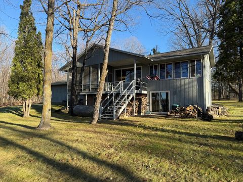 Homes For Sale - 24191 Deerwood Lane<br/> Deerwood, MN 56444