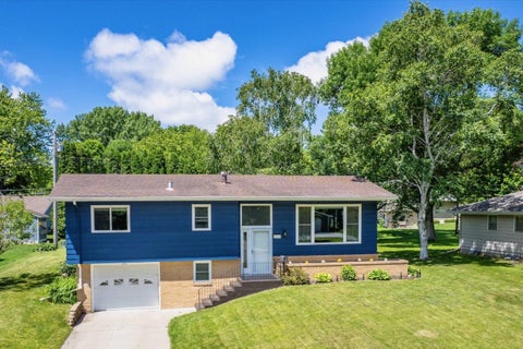 Homes For Sale - 1125 N Burlington Avenue<br/> Otter Tail County, Fergus Falls, MN 56537