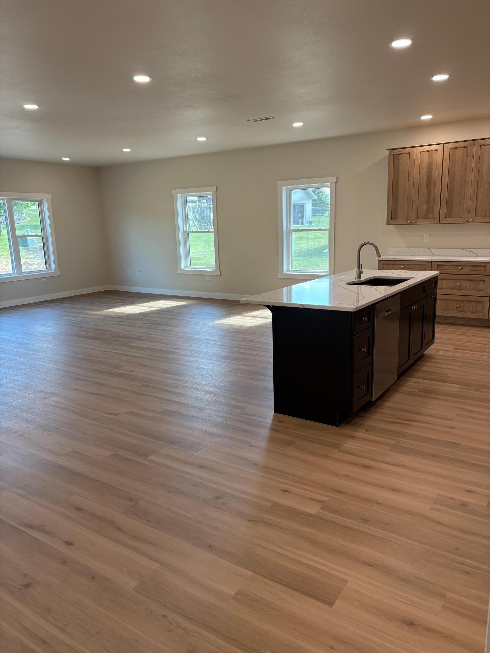 1101 Courtney Drive, Caledonia, Minnesota image 3
