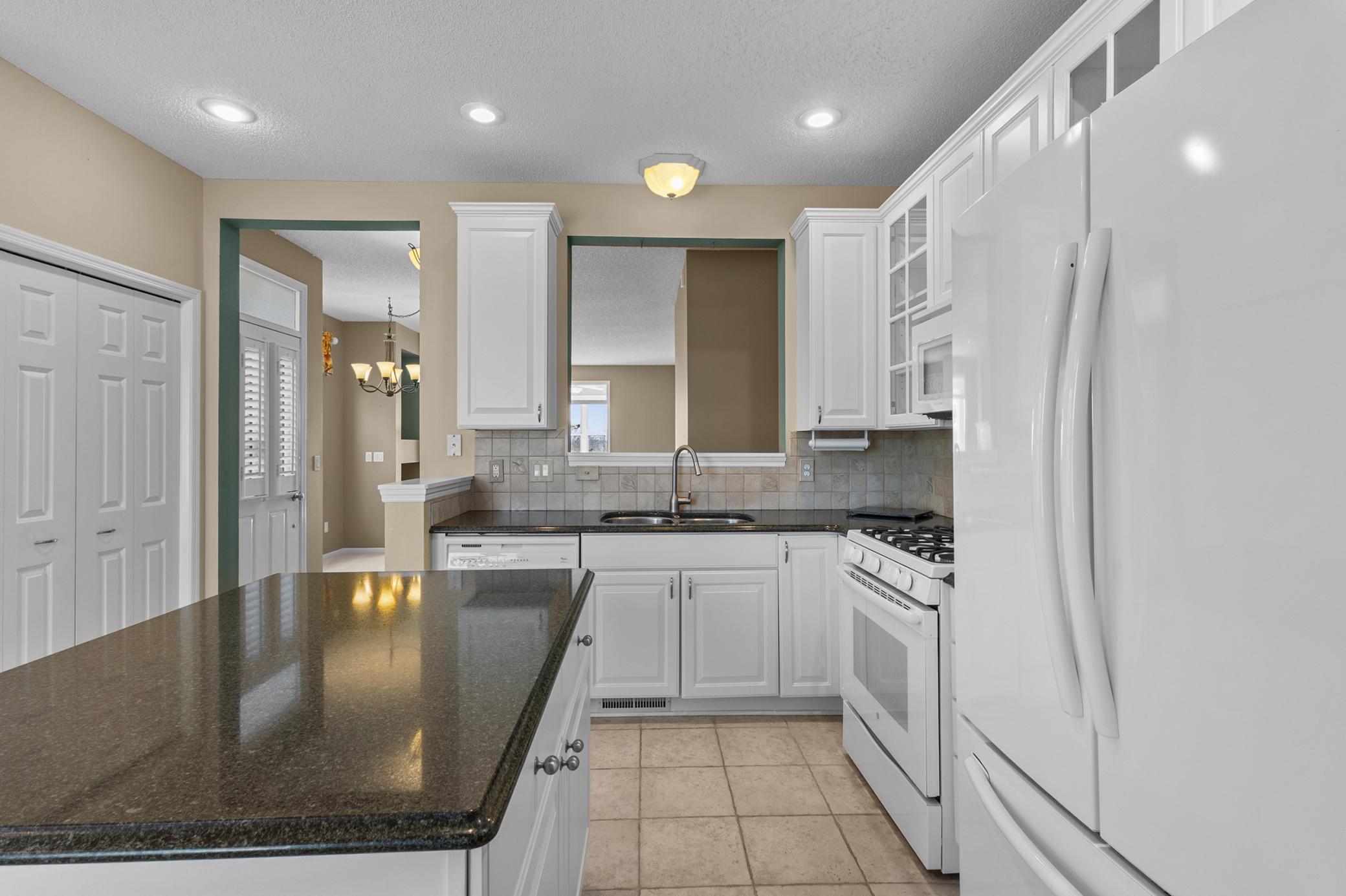4006 Lawndale Lane, Plymouth, Minnesota image 19