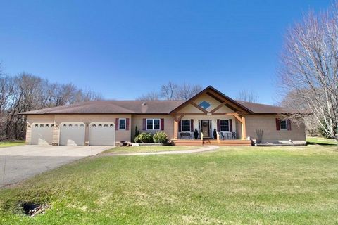 Homes For Sale - 2302 Ann Street<br/> Cass County, West Fargo, ND 58078