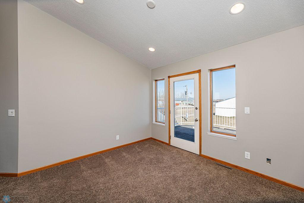 2717 88th Avenue, Fargo, North Dakota image 39