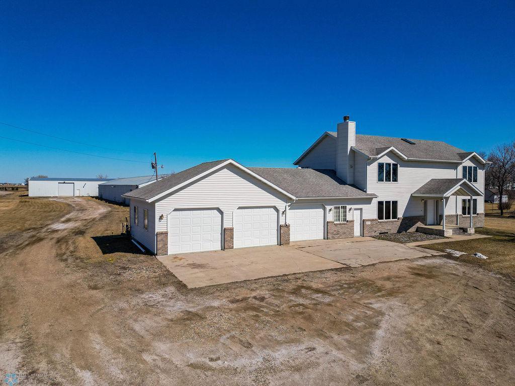 2717 88th Avenue, Fargo, North Dakota image 2