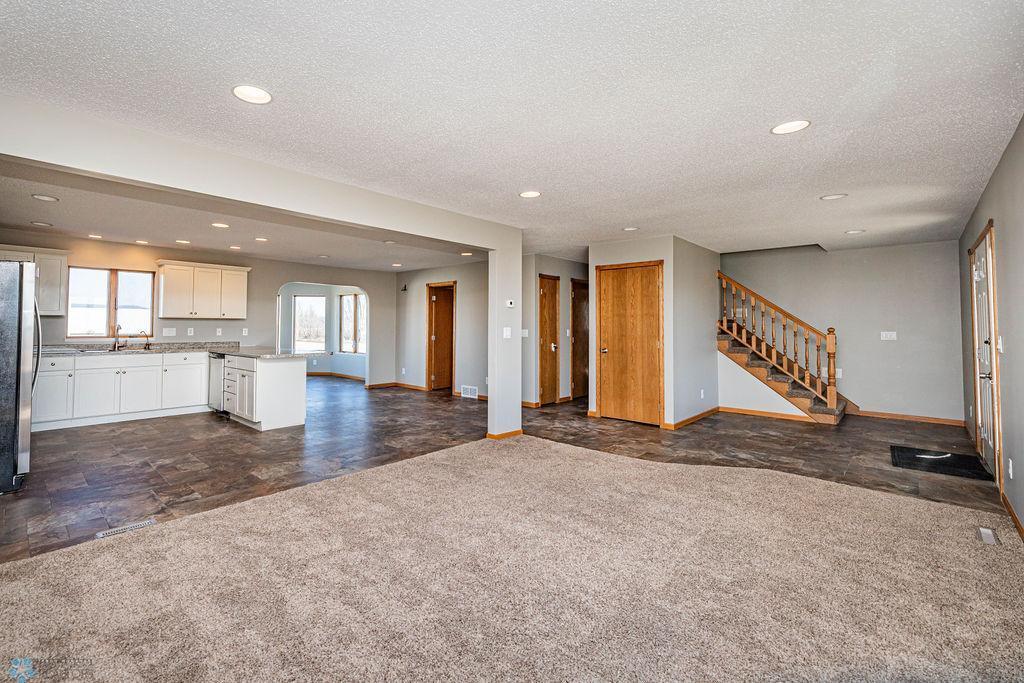 2717 88th Avenue, Fargo, North Dakota image 23
