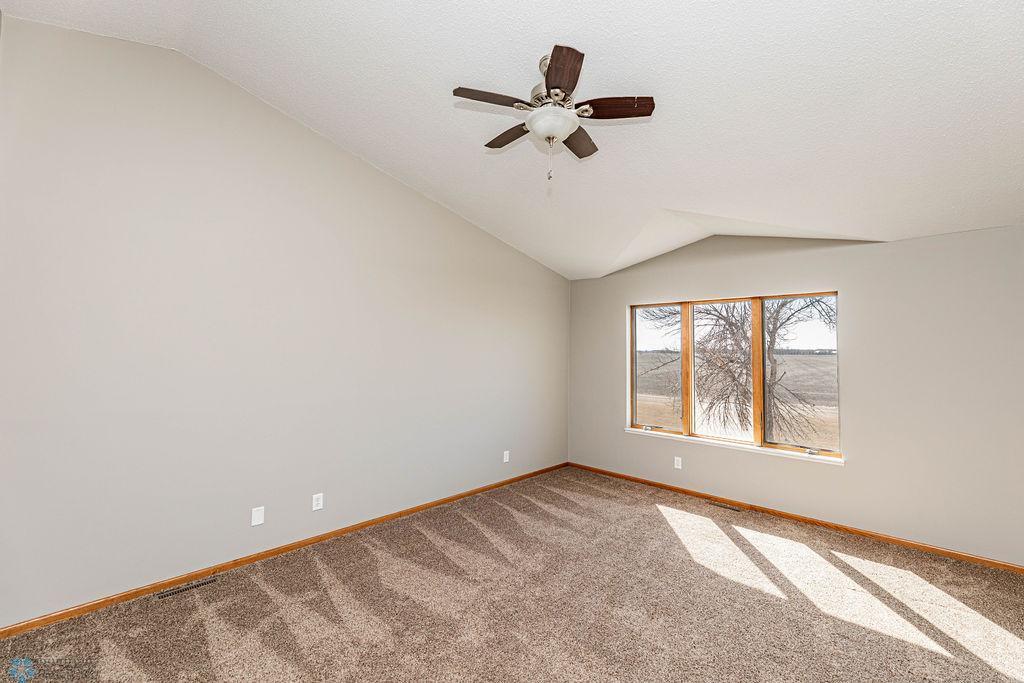 2717 88th Avenue, Fargo, North Dakota image 40