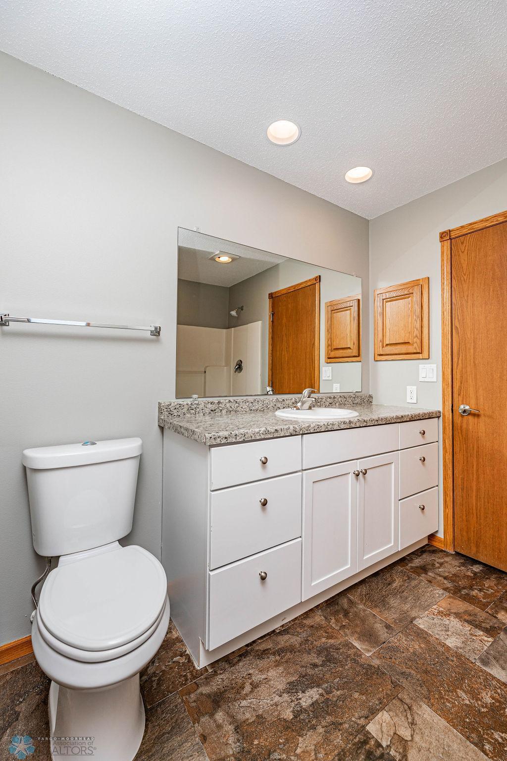 2717 88th Avenue, Fargo, North Dakota image 31