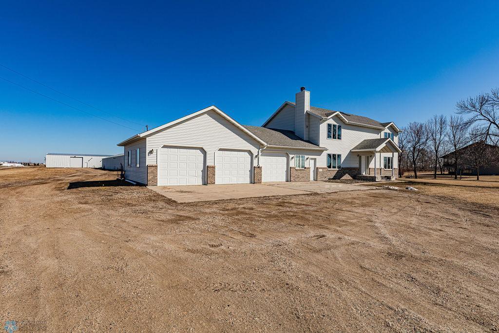2717 88th Avenue, Fargo, North Dakota image 3