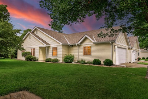 Townhouse For Sale - 18240 Kent Street<br/> Sherburne County, Elk River, MN 55330