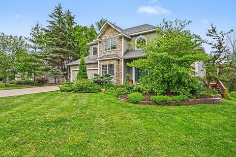 Homes For Sale - 1452 Golf View Drive<br/> River Falls, WI 54022