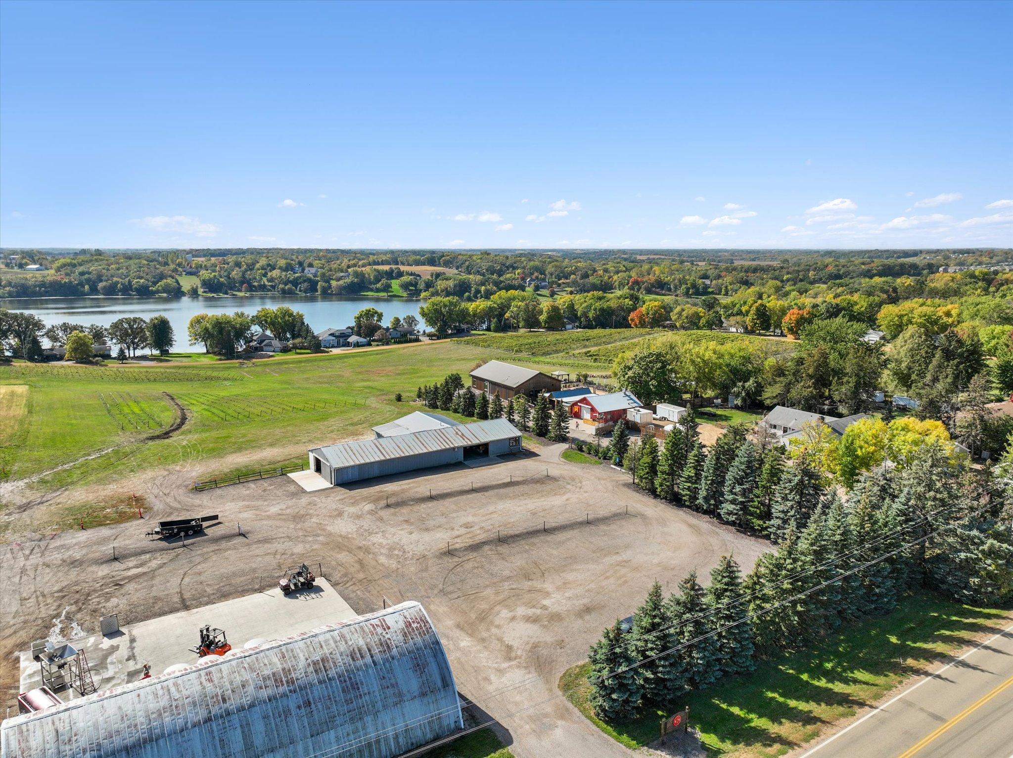 711 Winterberry Lane, Waconia, Minnesota image 40