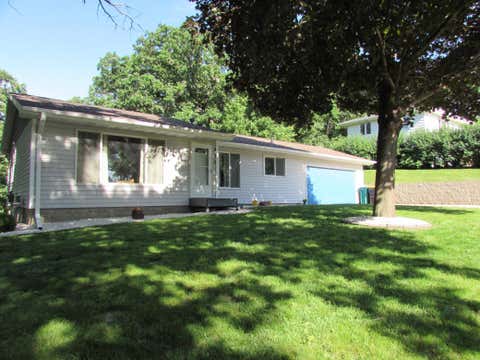 Homes For Sale - 233 E Amber Lake Drive<br/> Fairmont, MN 56031