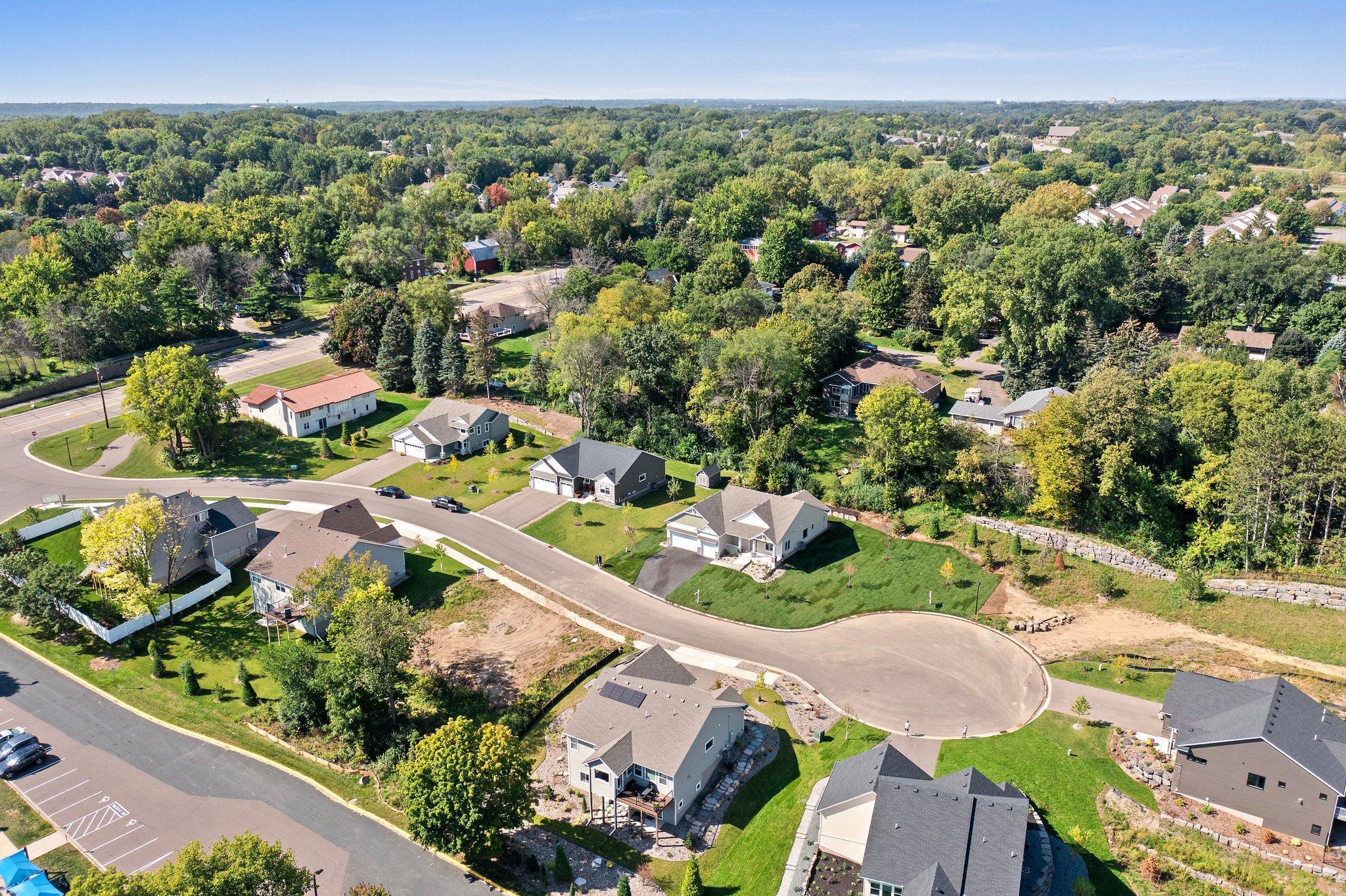 6881 Bovey Trail, Inver Grove Heights, Minnesota image 46
