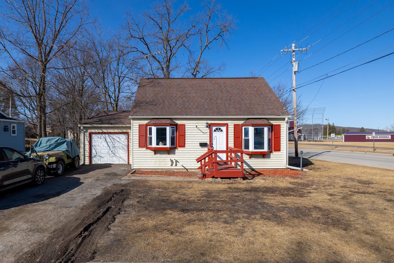 327 Burr Oak Avenue, Chatfield, Minnesota image 5
