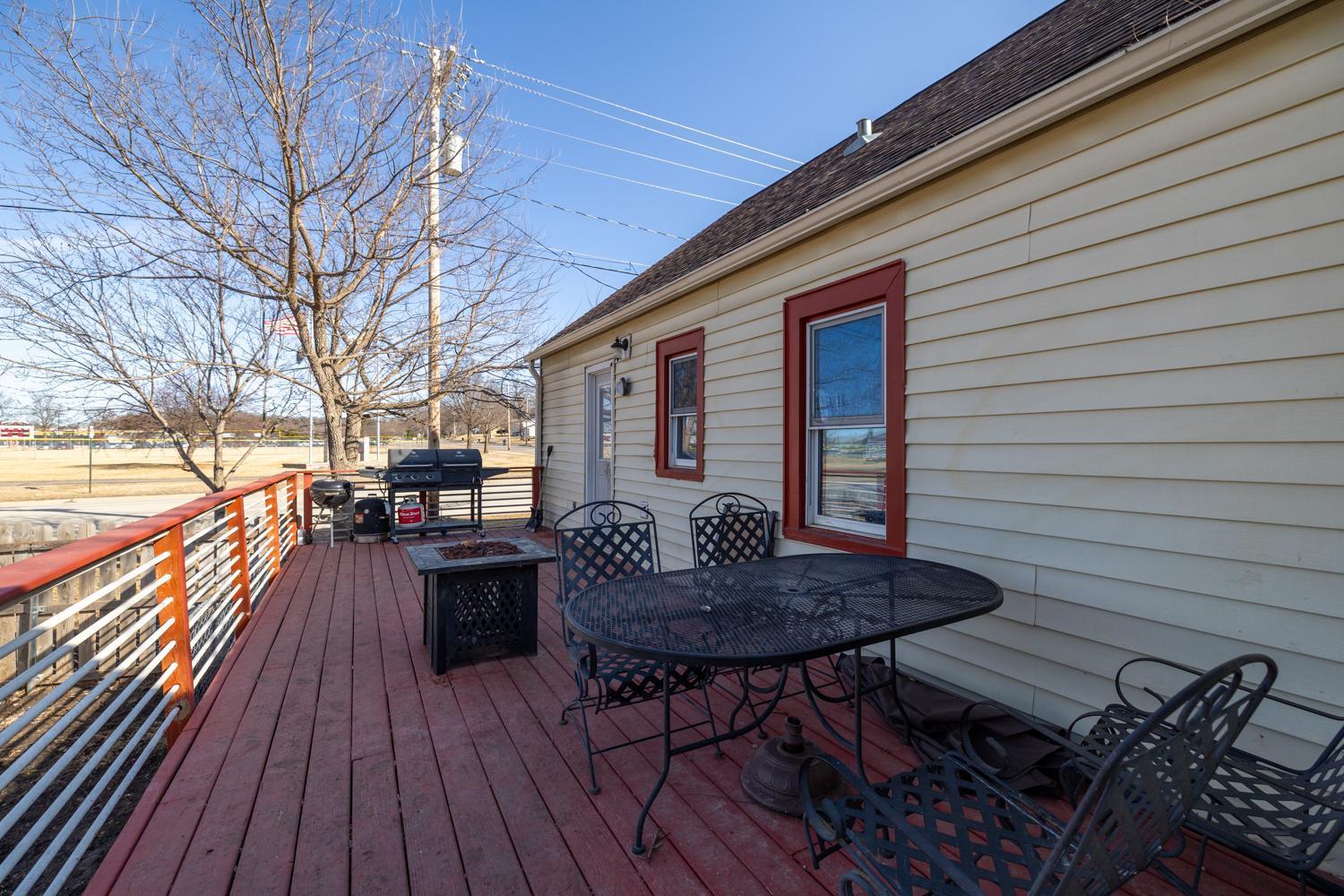 327 Burr Oak Avenue, Chatfield, Minnesota image 9
