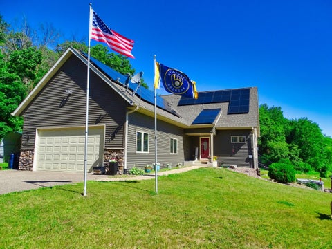 Homes For Sale - E560 Cedar Road<br/> Eau Claire, WI 54701
