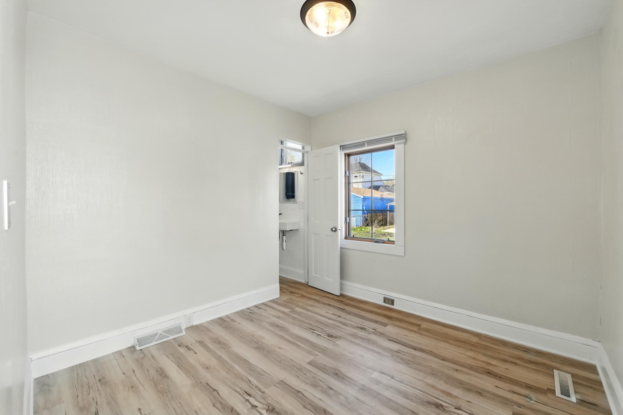 4527 Newton Avenue, Minneapolis, Minnesota image 11