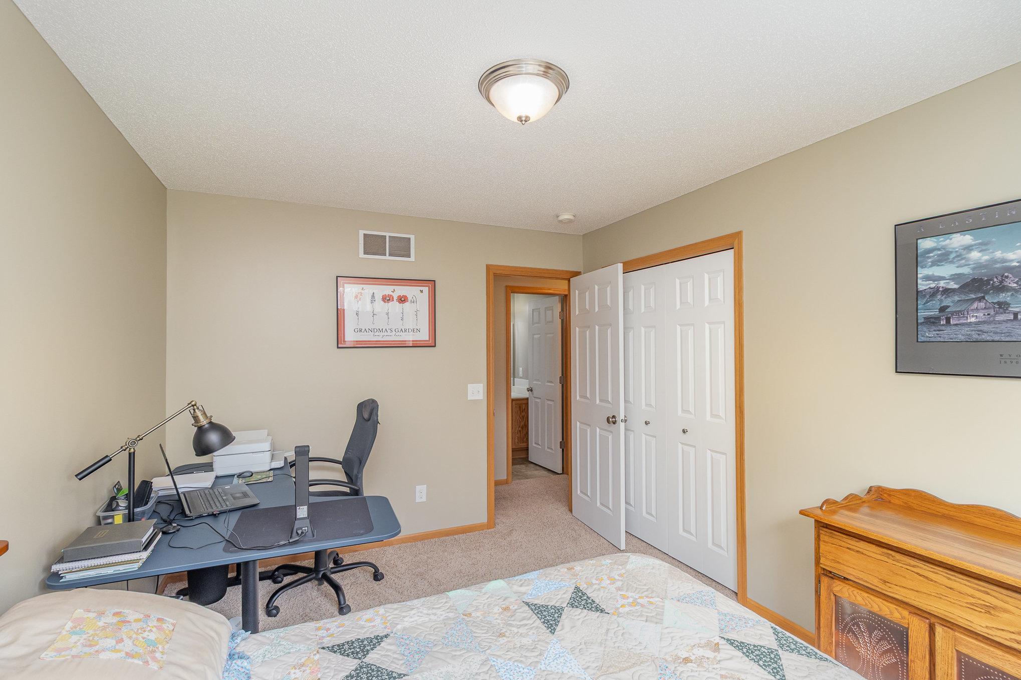 801 Riverview Lane, Belle Plaine, Minnesota image 15
