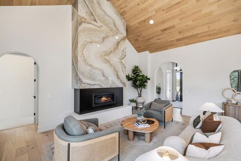 Apartment For Sale - 13975 27th Street<br/> Washington County, Stillwater, MN 55082