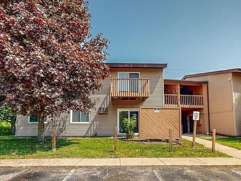 Condo For Sale - 2604 4th Avenue<br/> Rochester, MN 55906