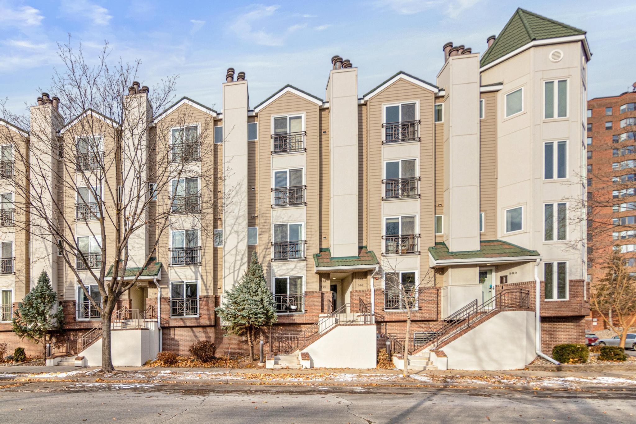 910 Lincoln Avenue #B4, Minneapolis, Minnesota image 1