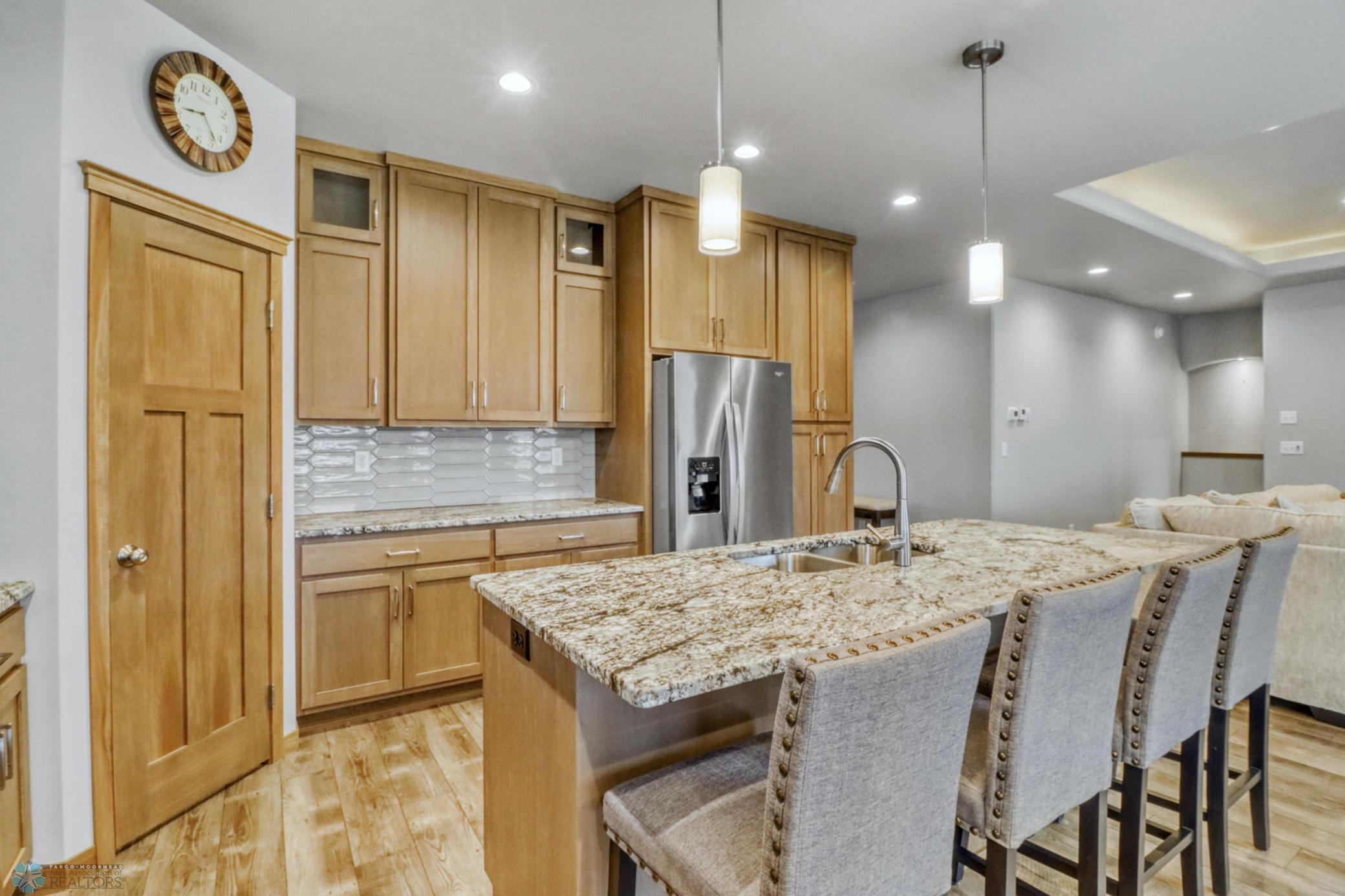 7352 Eagle Pointe Drive, Fargo, North Dakota image 12