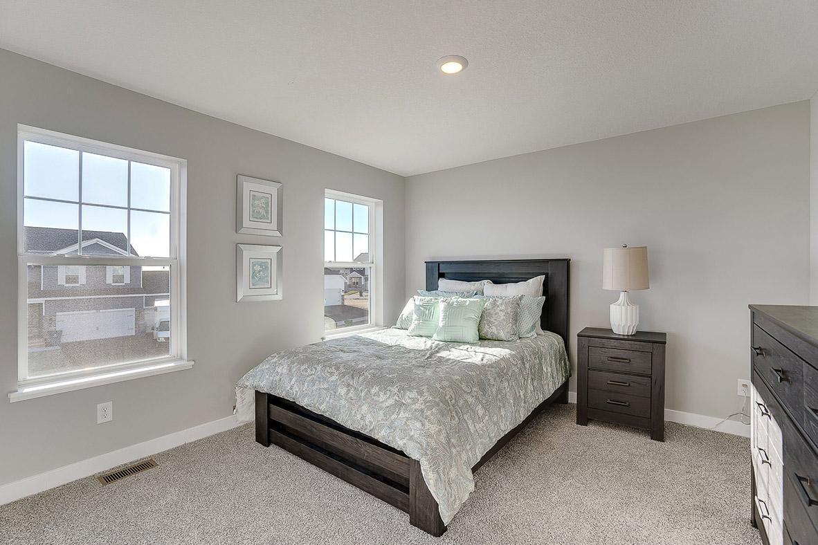 1535 Oak Creek Drive, Chaska, Minnesota image 15
