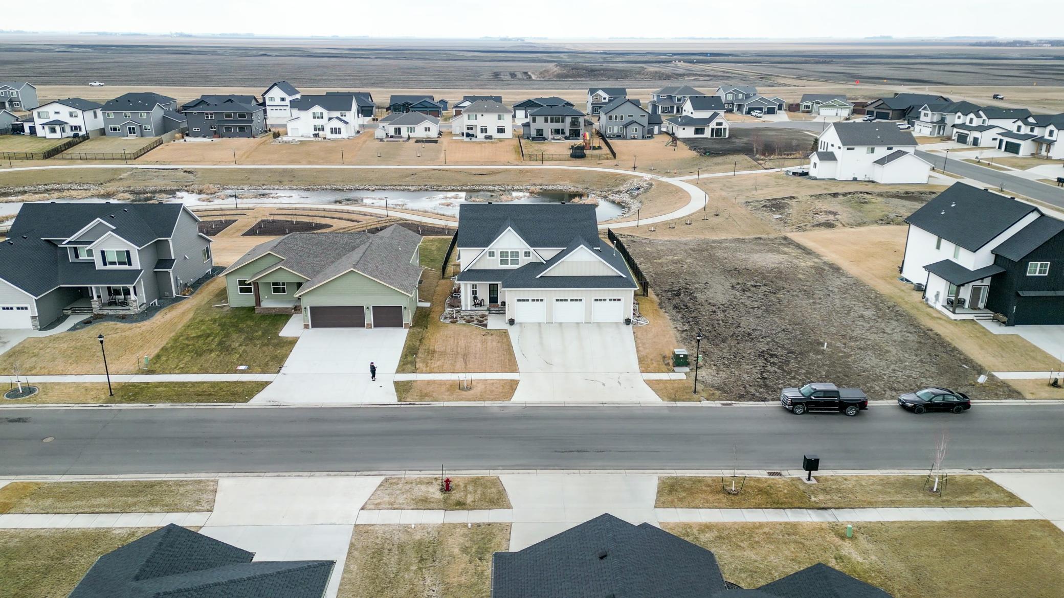 8825 Meadowlark Parkway, Horace, North Dakota image 12