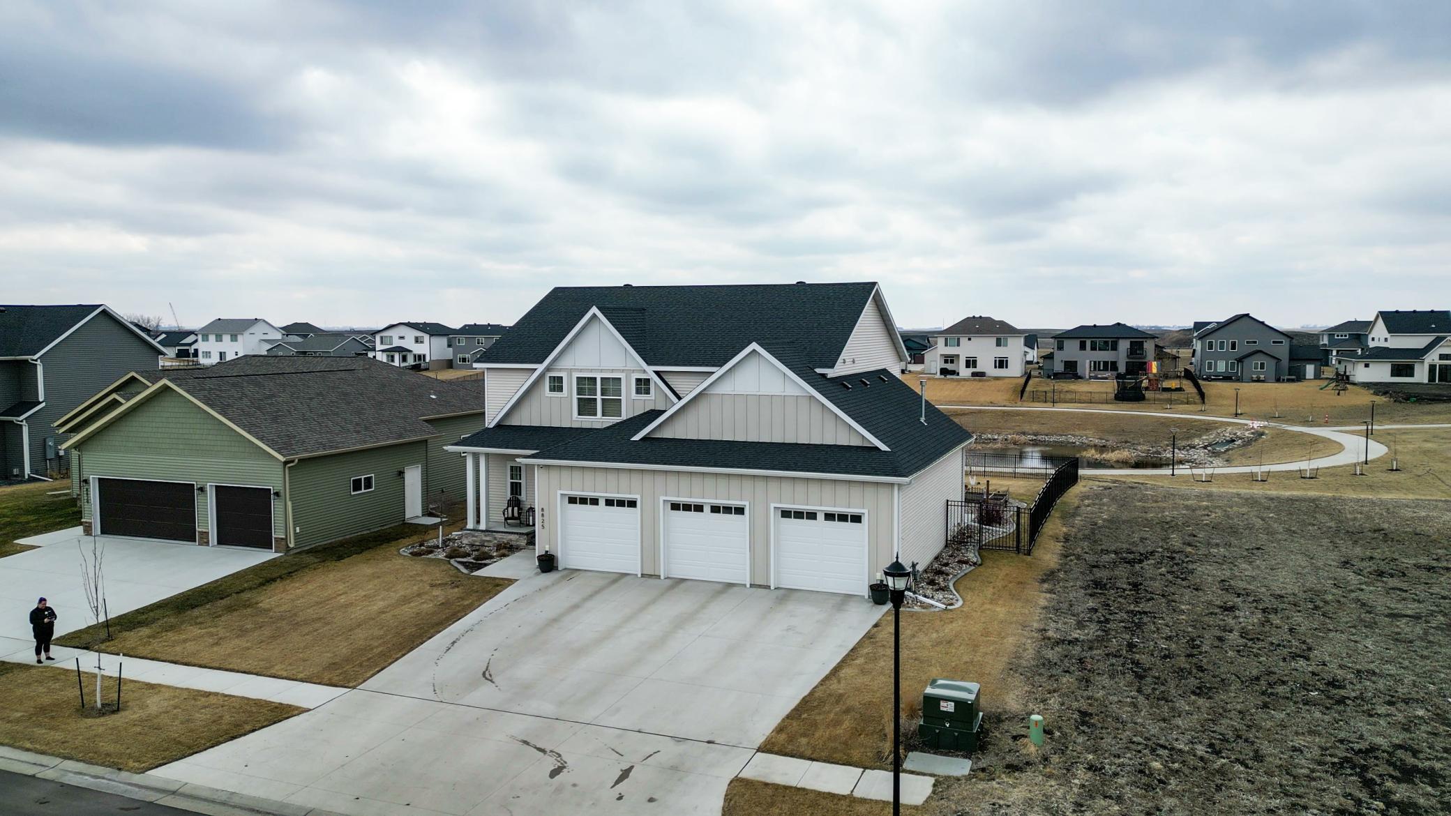 8825 Meadowlark Parkway, Horace, North Dakota image 10