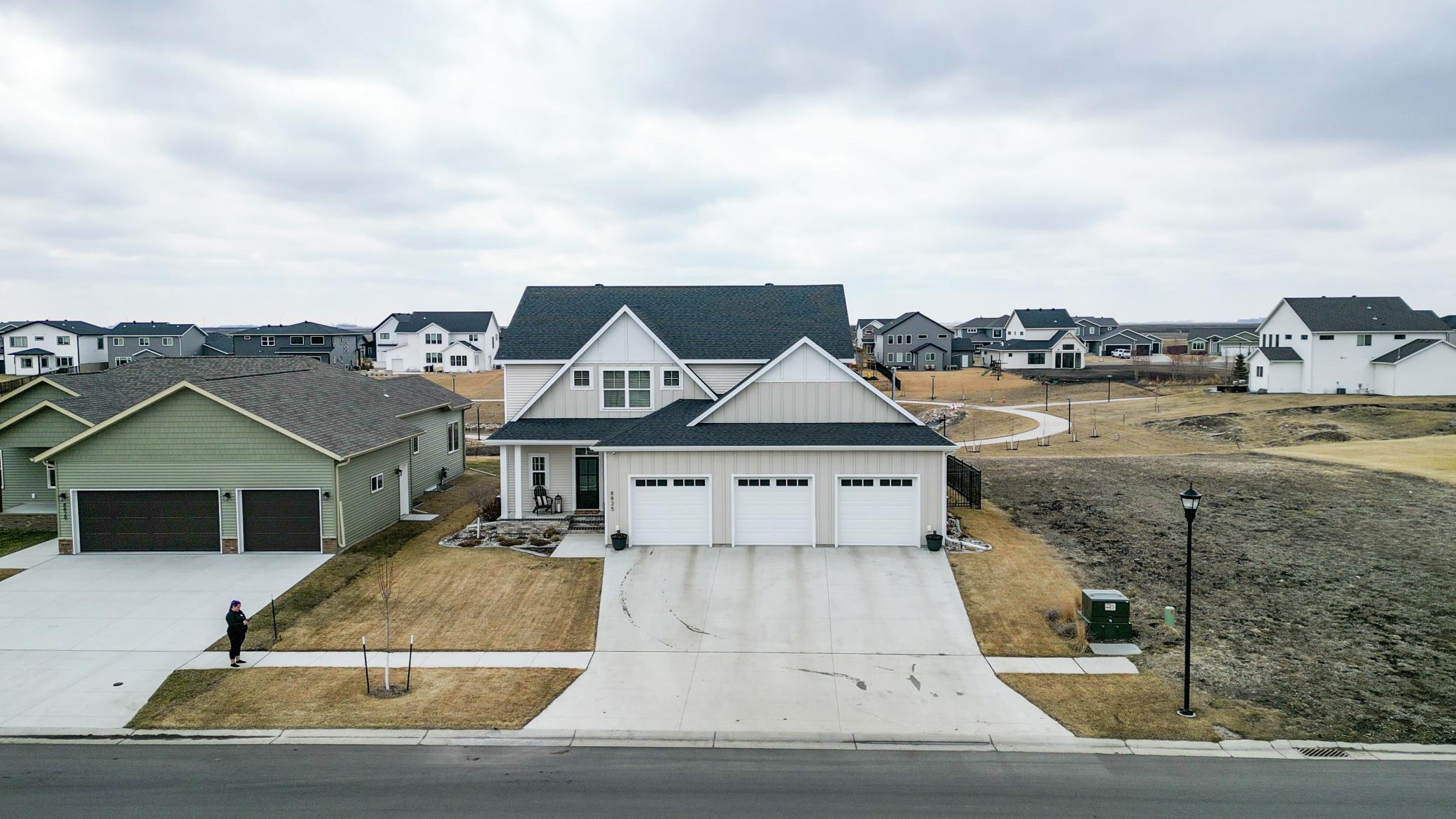 8825 Meadowlark Parkway, Horace, North Dakota image 8