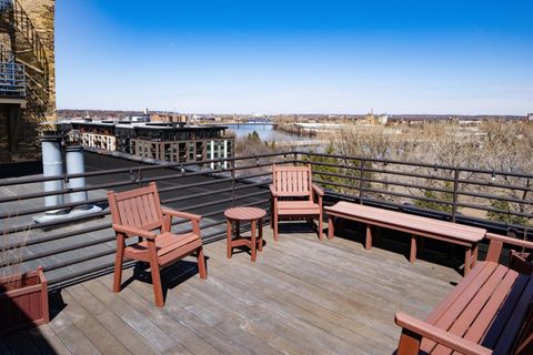 Condo For Sale - 716 N 1st Street<br/> Minneapolis, MN 55401