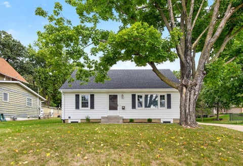Homes For Sale - 604 Park Street<br/> Chatfield, MN 55923