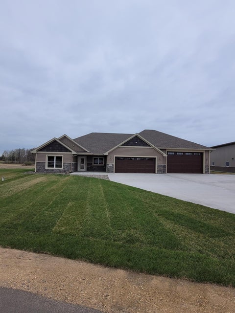 Homes For Sale - 19552 Butternut Street<br/> Anoka County, Oak Grove, MN 55011