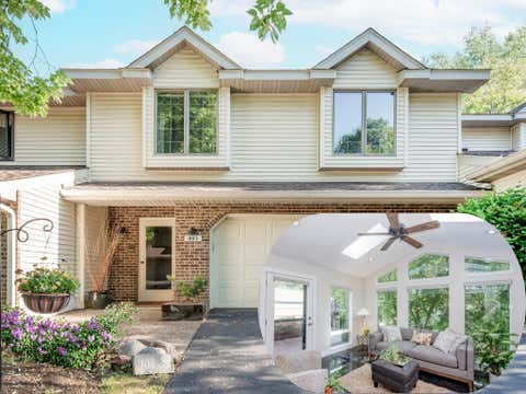 Townhouse For Sale - 493 Sterling Street<br/> Ramsey County, Saint Paul, MN 55119