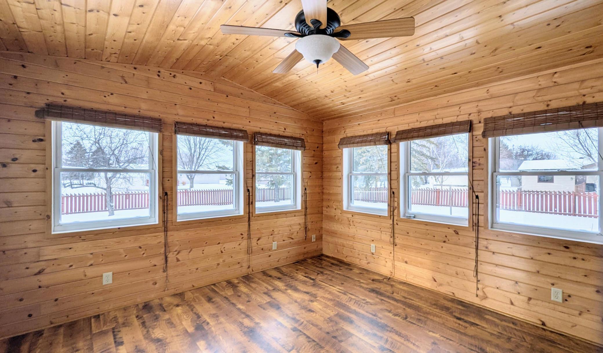311 Oriole Avenue, Thief River Falls, Minnesota image 33