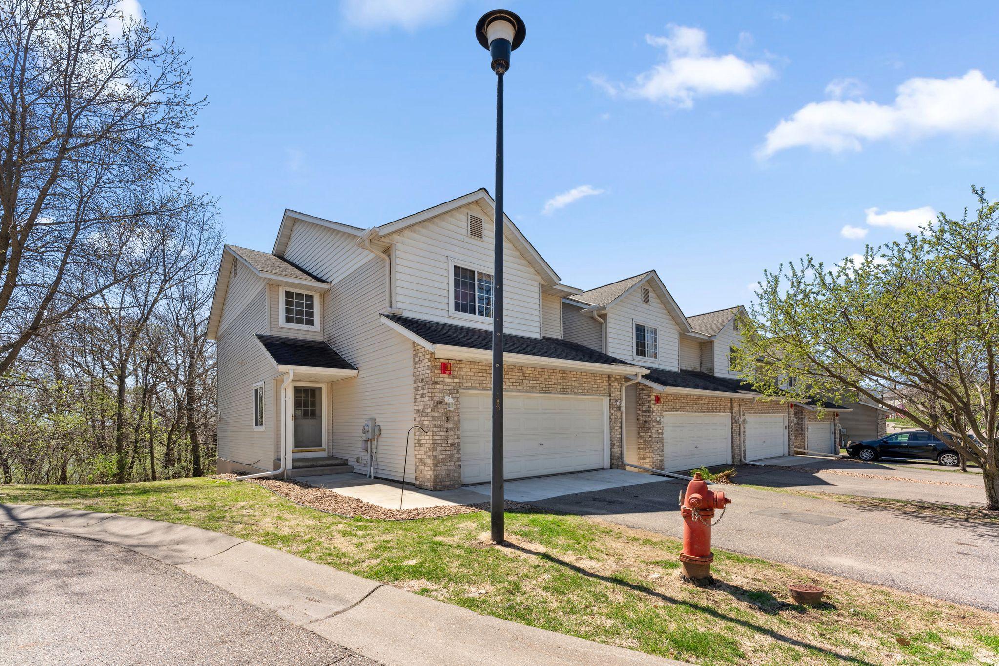 325 Pleasant Lane, Chaska, Minnesota image 24