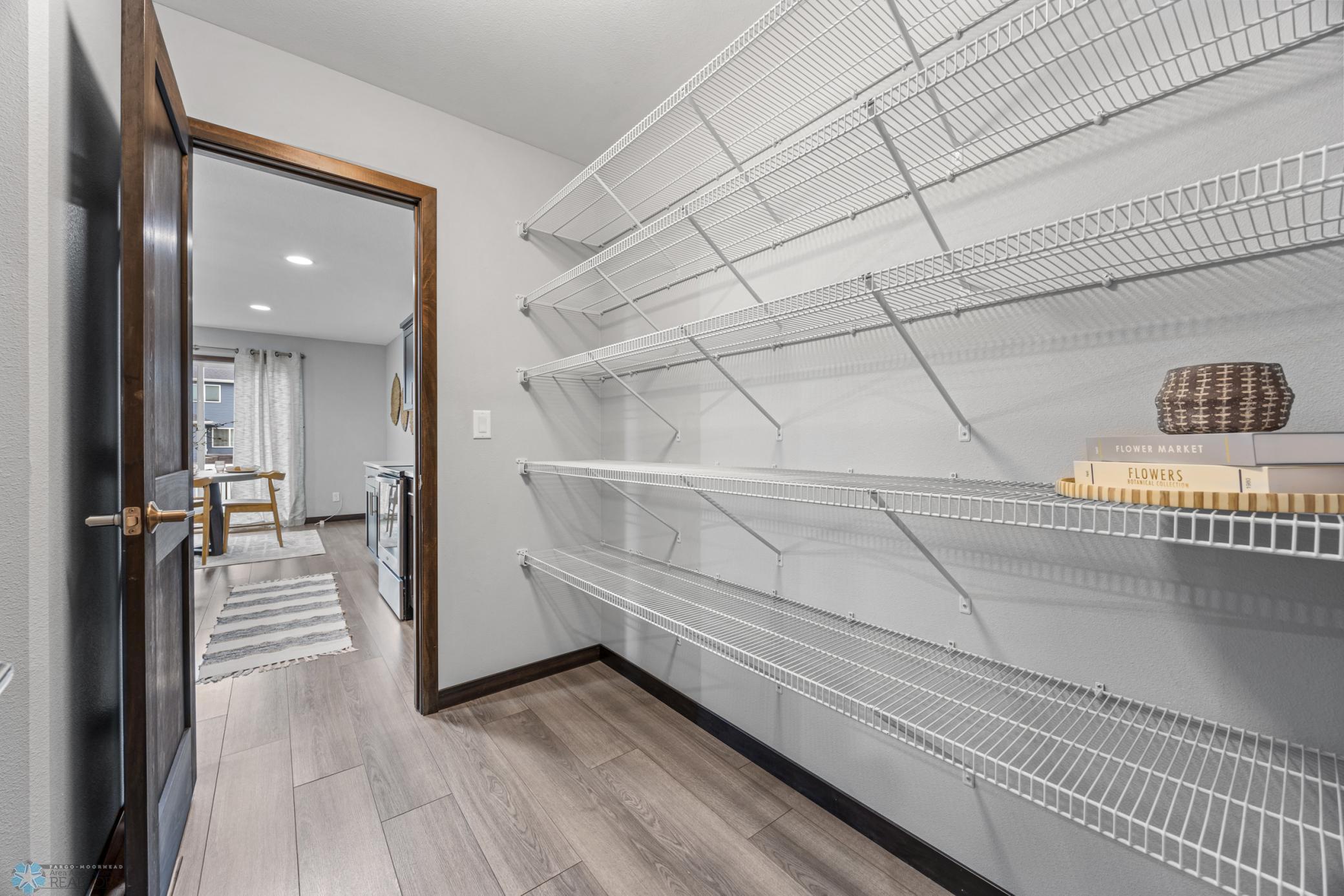 West Fargo, North Dakota 58078, United States, 4 Bedrooms Bedrooms, ,3 BathroomsBathrooms,Residential,Active,205091