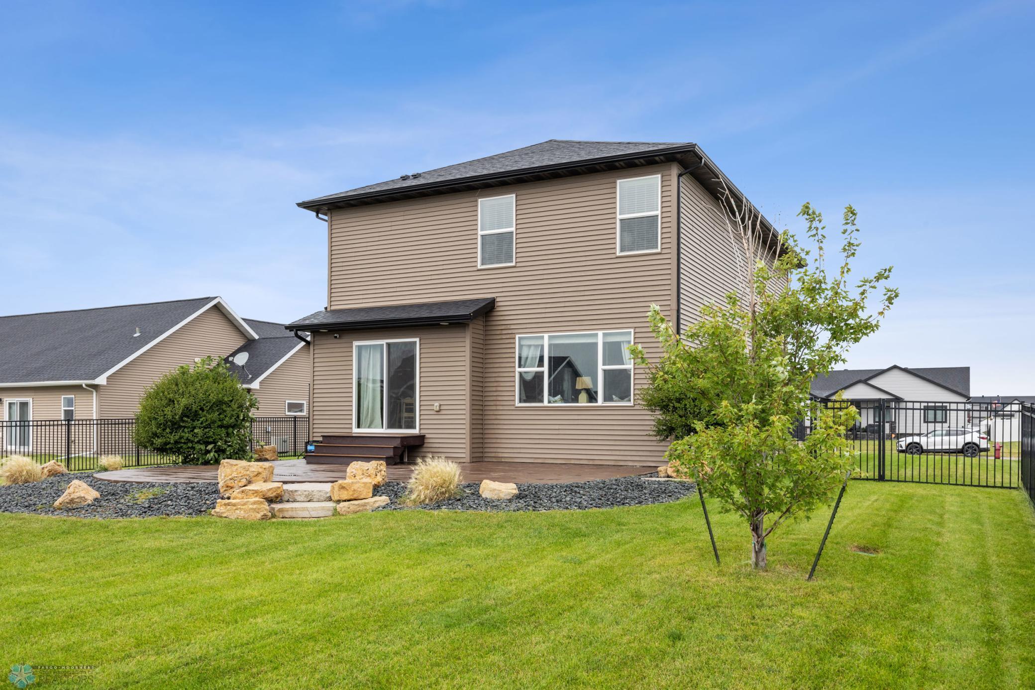 West Fargo, North Dakota 58078, United States, 4 Bedrooms Bedrooms, ,3 BathroomsBathrooms,Residential,Active,205091