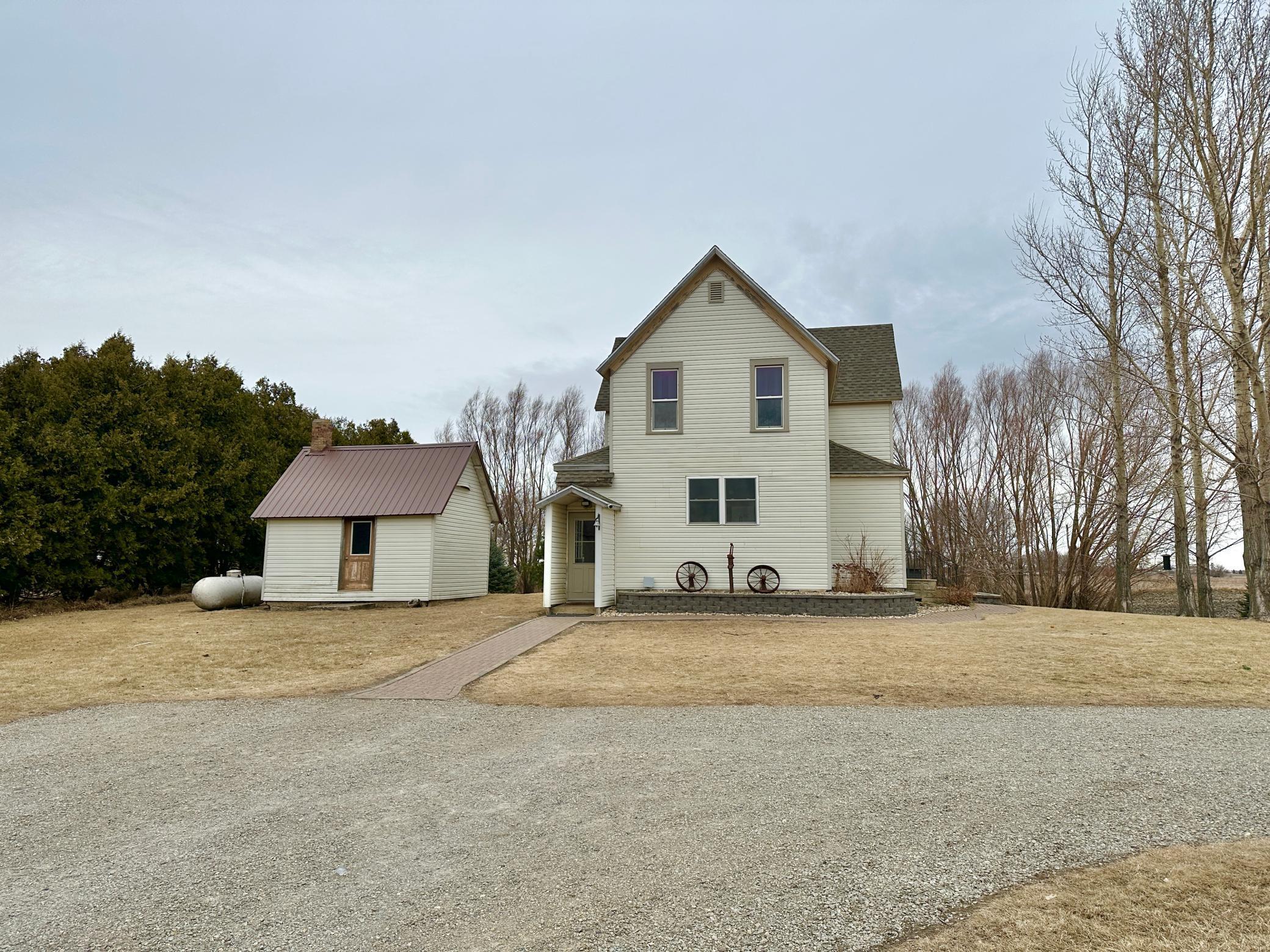 48428 20th Avenue, Buffalo Center, Iowa image 3