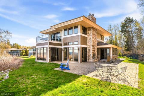 Townhouse For Sale - 1759 Silver Cliff Lane<br/> Lake County, Two Harbors, MN 55616