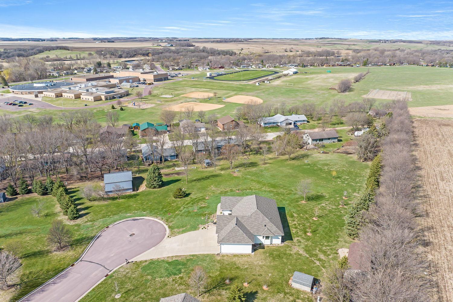 1220 June Court, Windom, Minnesota image 46