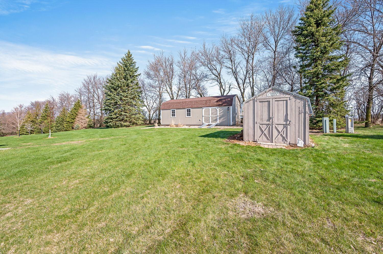 1220 June Court, Windom, Minnesota image 10