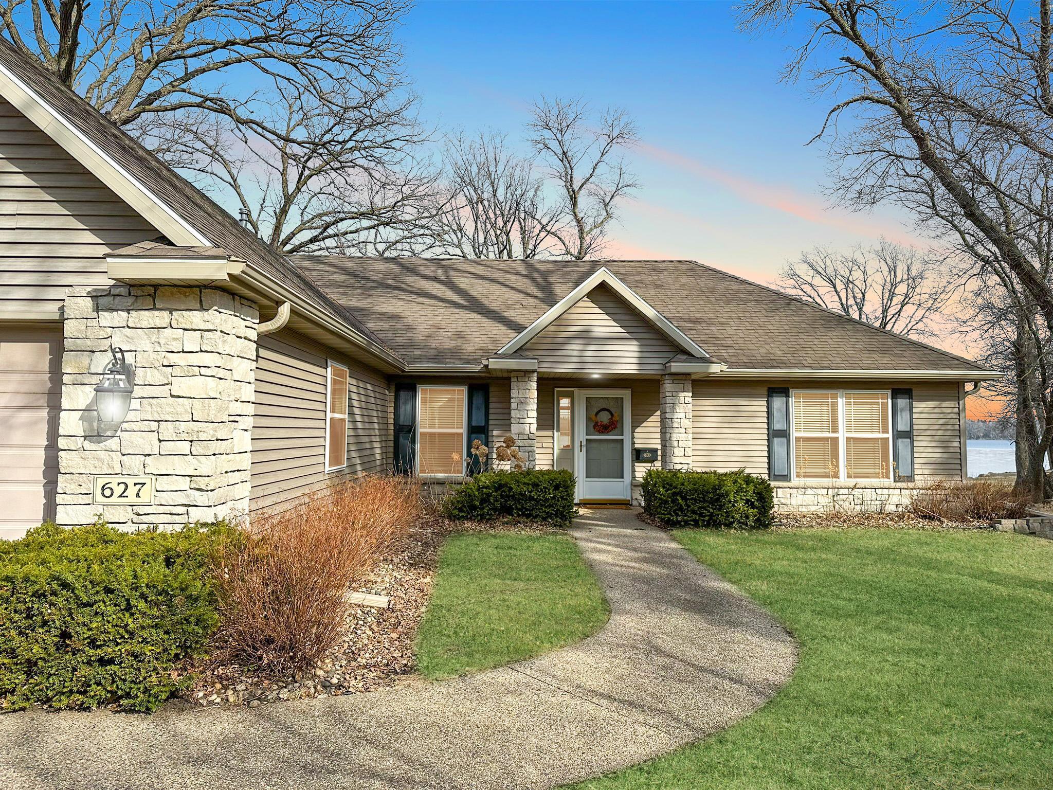 627 Knollwood Drive, Willmar, Minnesota image 4