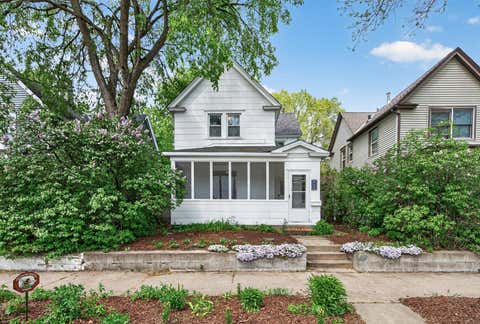 Homes For Sale - 819 26th Avenue<br/> Minneapolis, MN 55418