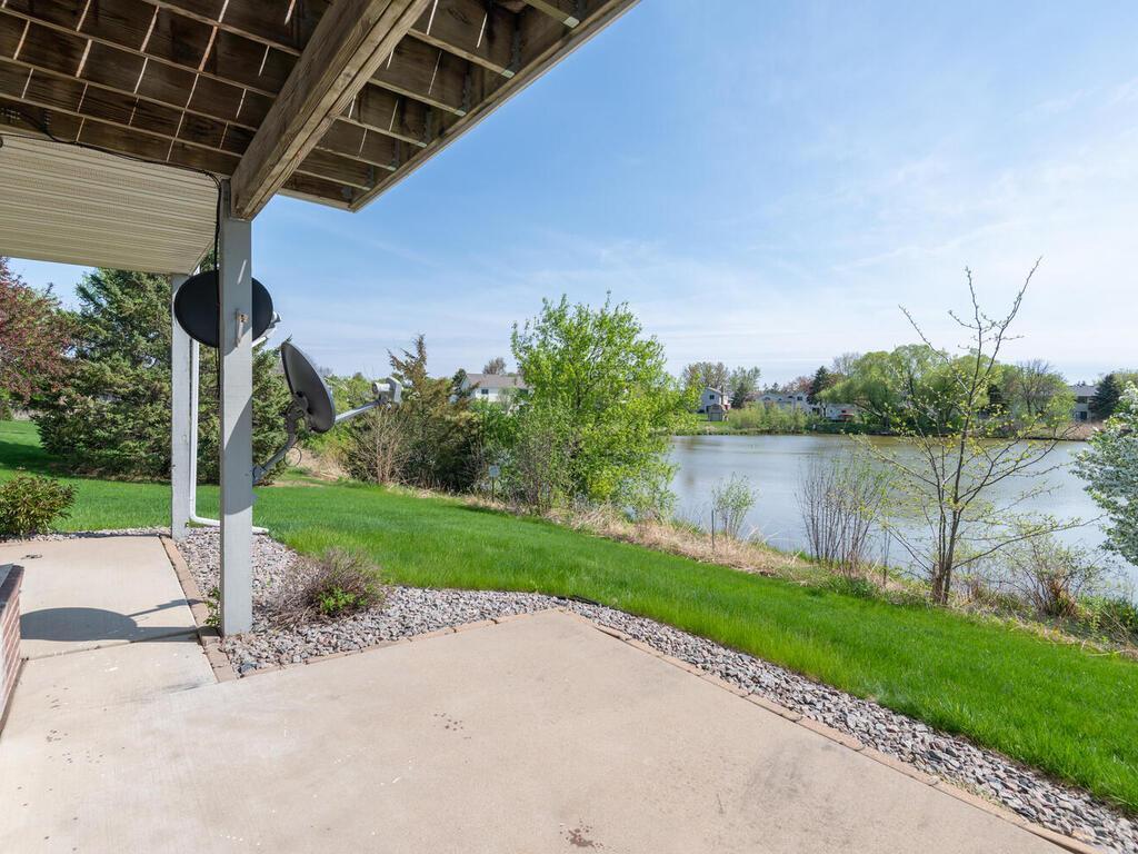 15157 Crestone Circle, Rosemount, Minnesota image 2